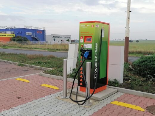 ČEZ, Žatec, Husova ul., čerpací stanice Benzina ORLEN