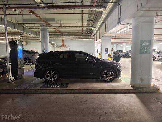 Chargee, Praha 1, Vladislavova 1390, obchodní centrum Quadrio, podzemní parkoviště
