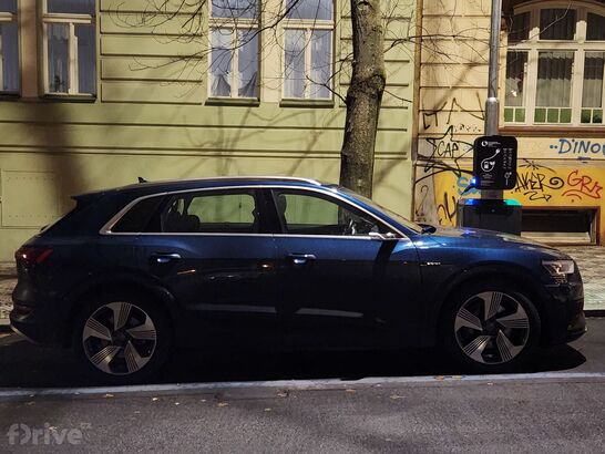 Chytré lampy PRE Vinohrady