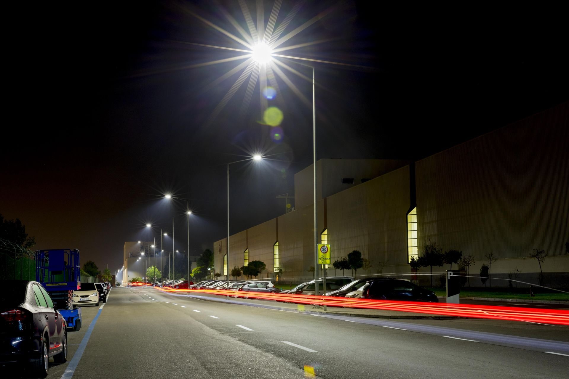 Chytré LED lampy v továrně SEAT