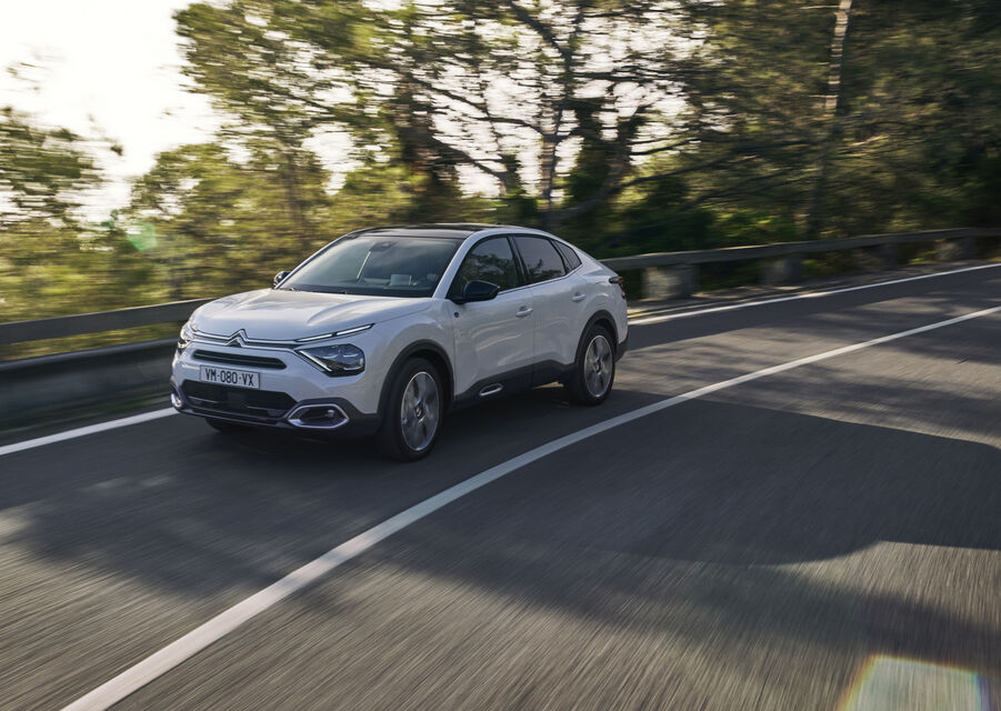 Citroën ë-C4 X