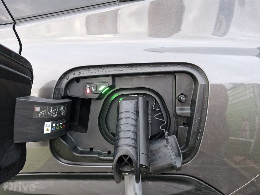 Citroën C5 Aircross Max Electric 210