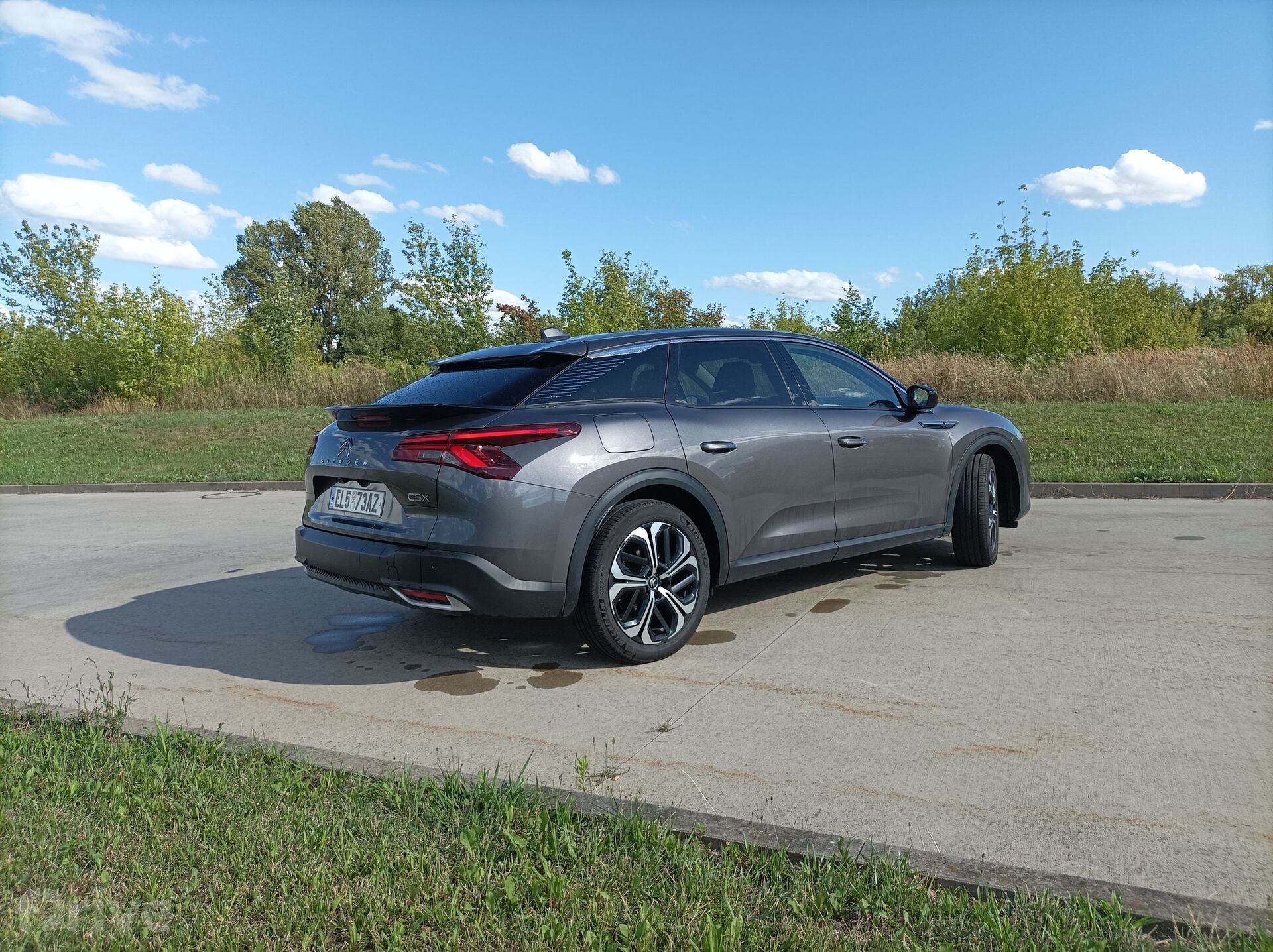 Citroën C5 X PHEV 225