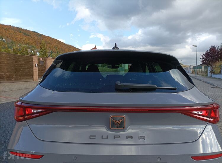 Cupra Leon e-Hybrid (2021)