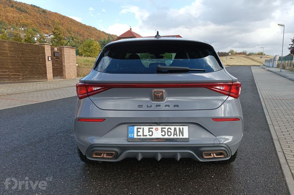 Cupra Leon e-Hybrid (2021)