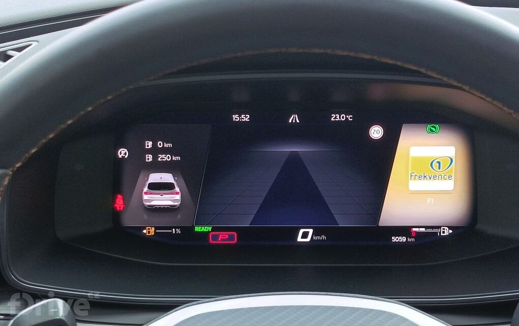 Cupra Leon e-Hybrid (2021)