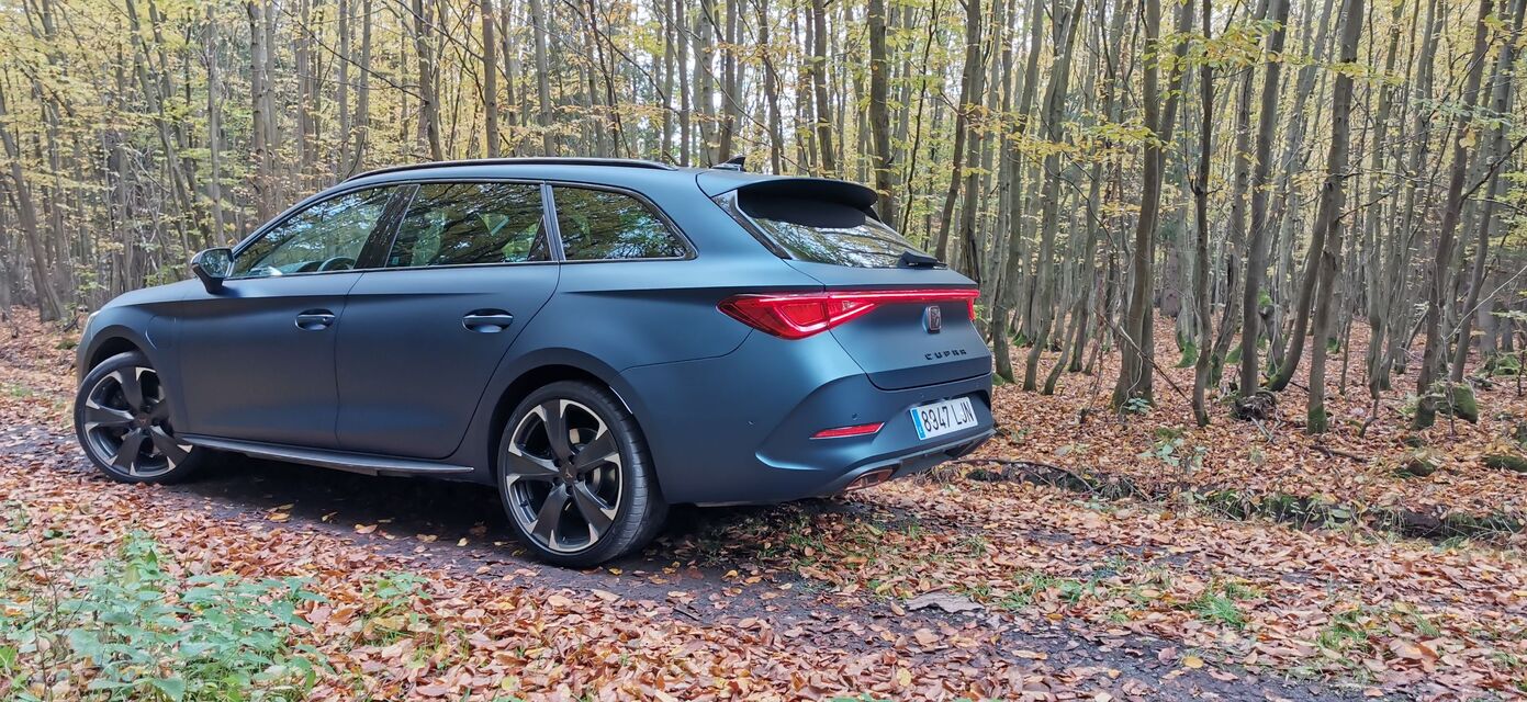 Cupra Leon Sportstourer e-Hybrid (2020)