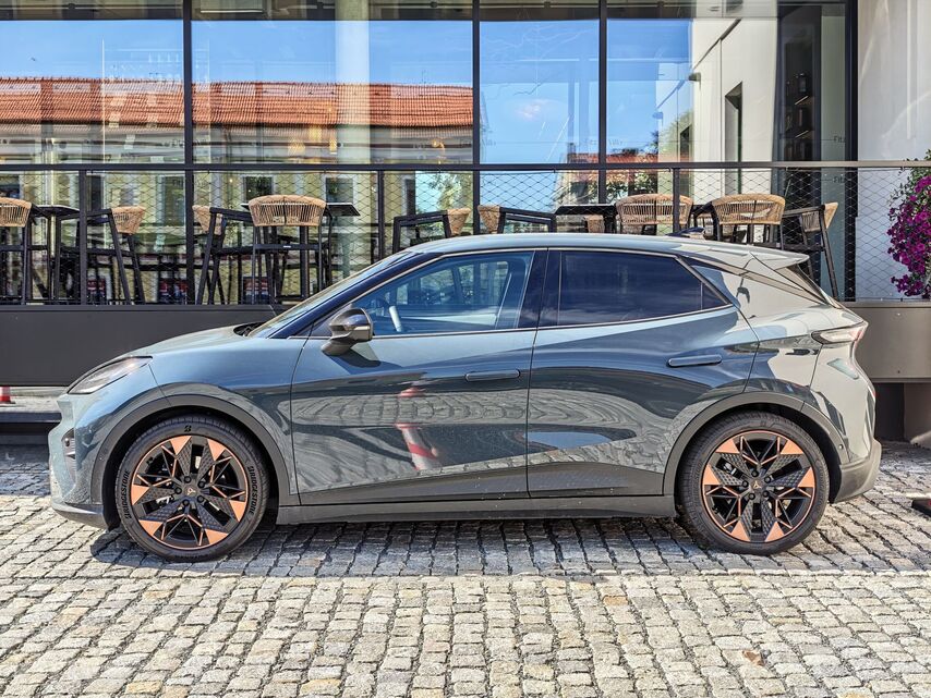 CUPRA Raval