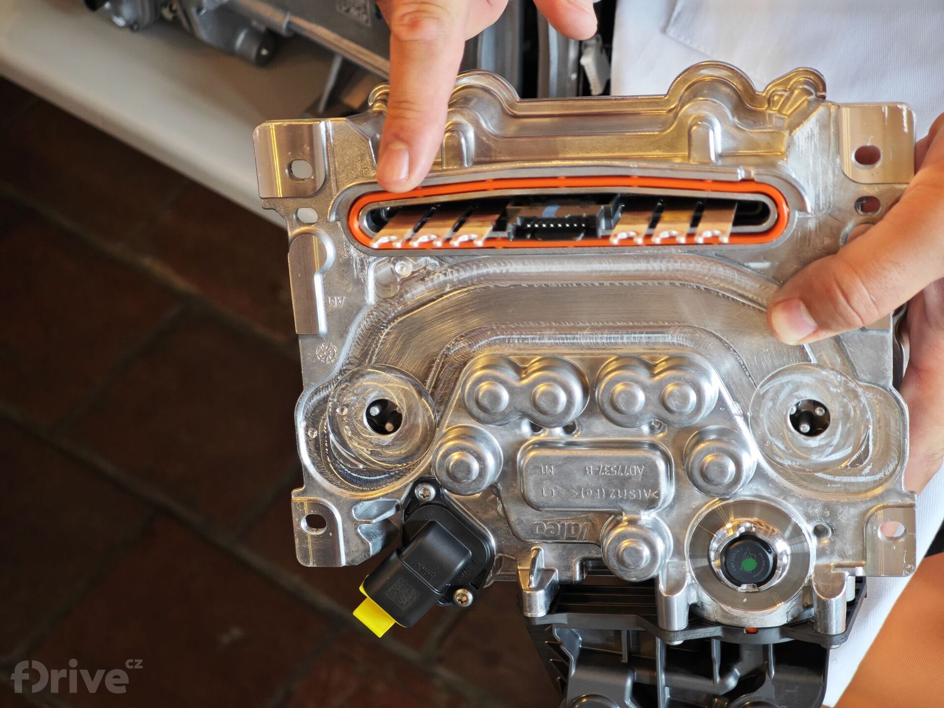 Dacia 4×4 zadní elektromotor
