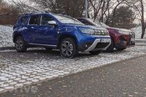 Dacia Duster a BMW iX