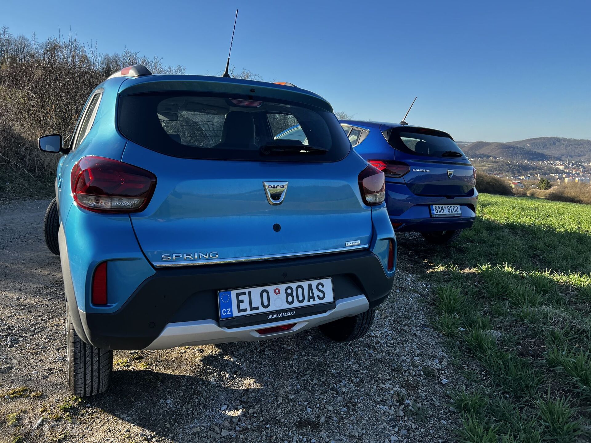 Dacia Spring a Sandero