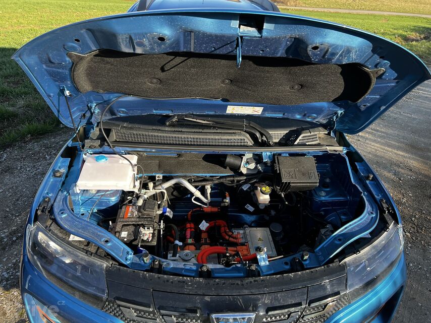 Dacia Spring a Sandero