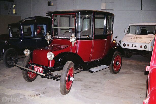 Detroit Electric Opera Coupé 1914