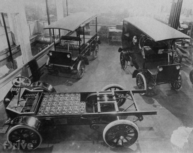 Detroit Electric Truck chassis