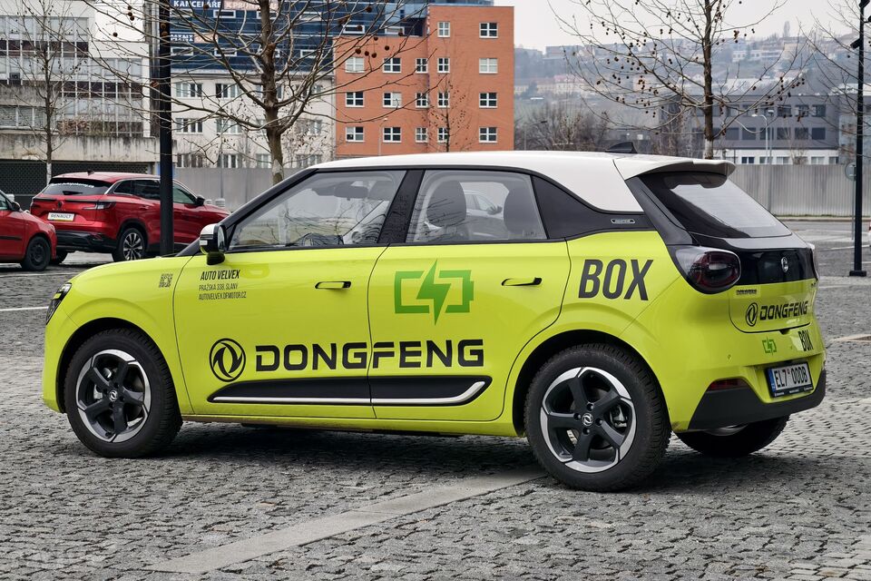 Dongfeng Box