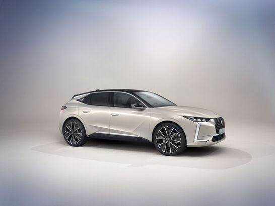DS 4 E-Tense