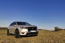 DS 7 Crossback E-TENSE 4x4 zepředu