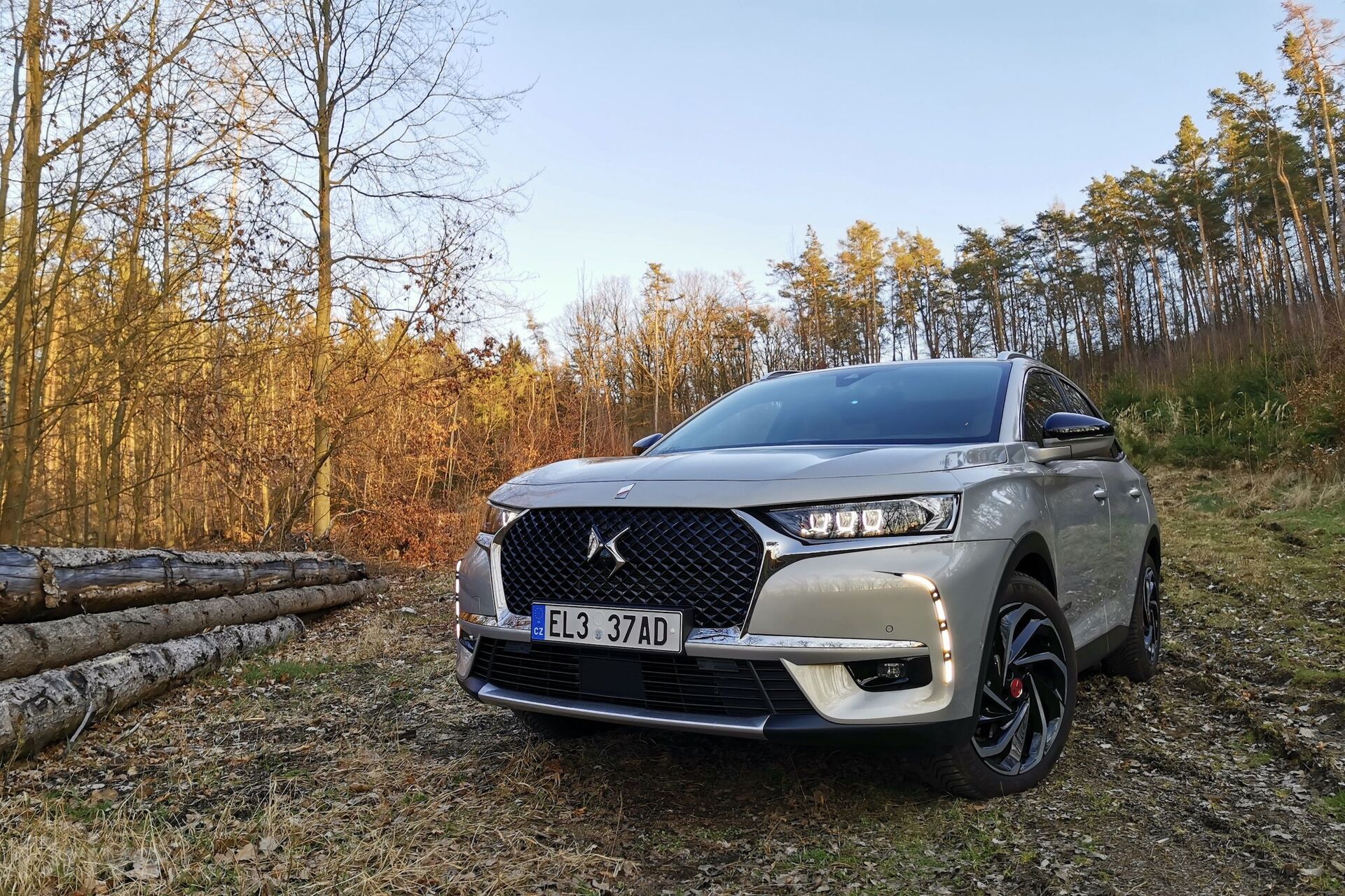 DS 7 Crossback E-TENSE 4x4 zepředu