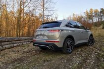 DS 7 Crossback E-TENSE 4x4 zezadu