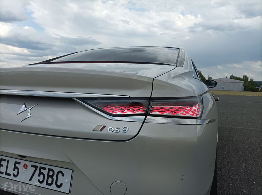 DS 9 E-Tense 360 4x4 Rivoli