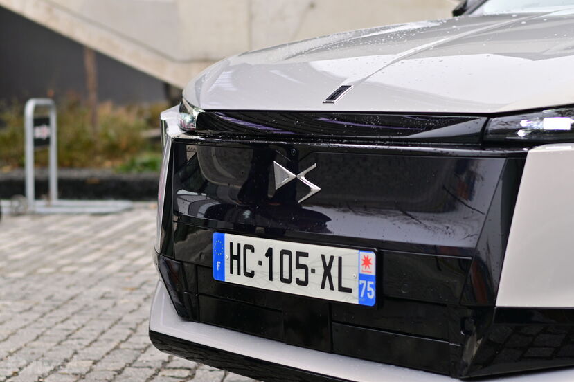 DS N°8