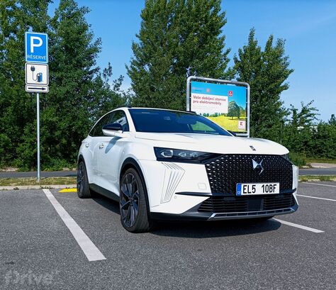 DS7 E-Tense 360 Opera