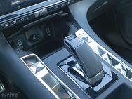 DS7 E-Tense 360 Opera