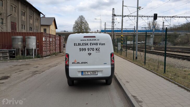 elBlesk EV48 Van