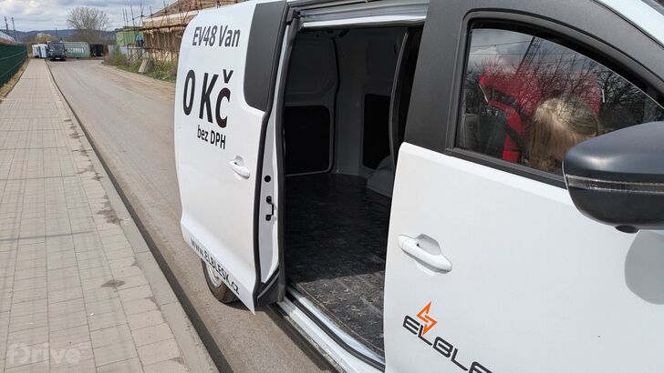 elBlesk EV48 Van