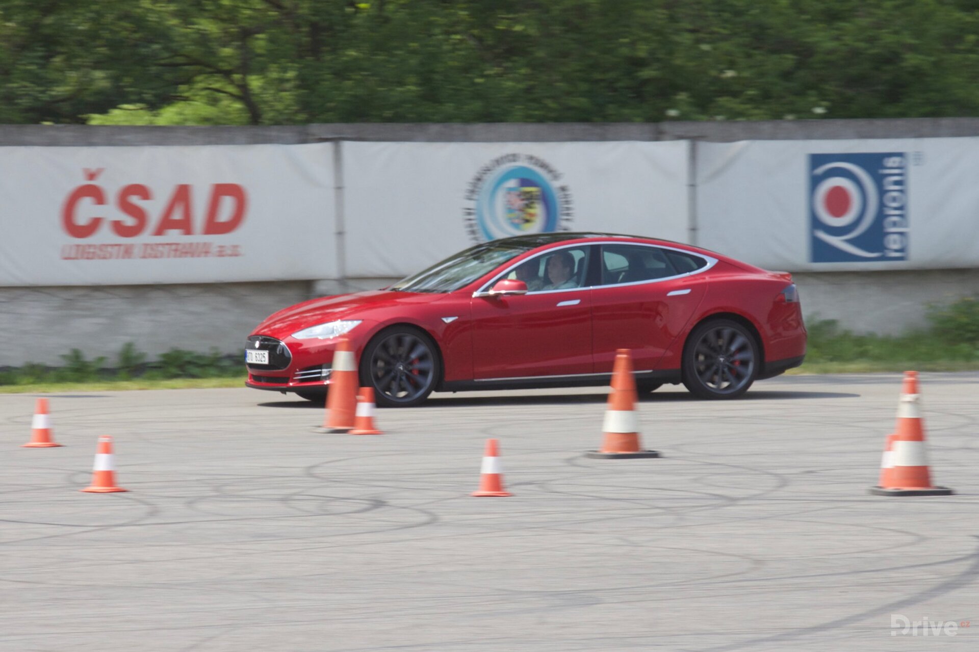 Electric Marathon 2016