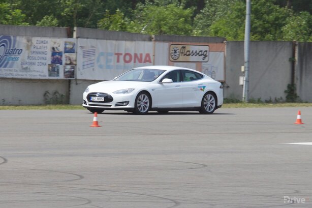 Electric Marathon 2016