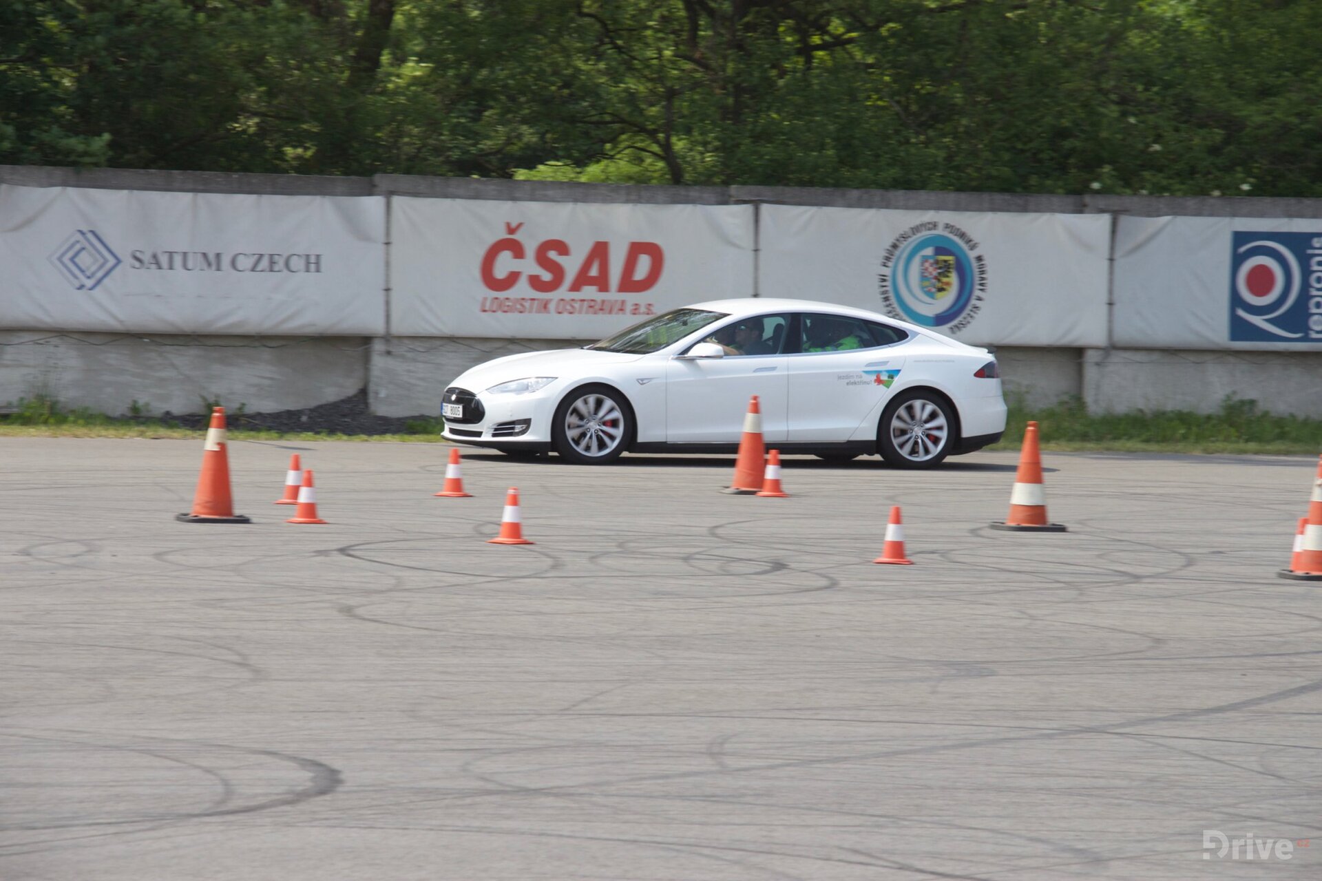 Electric Marathon 2016