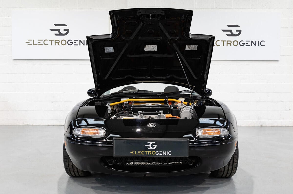 Electrogenic Mazda MX-5