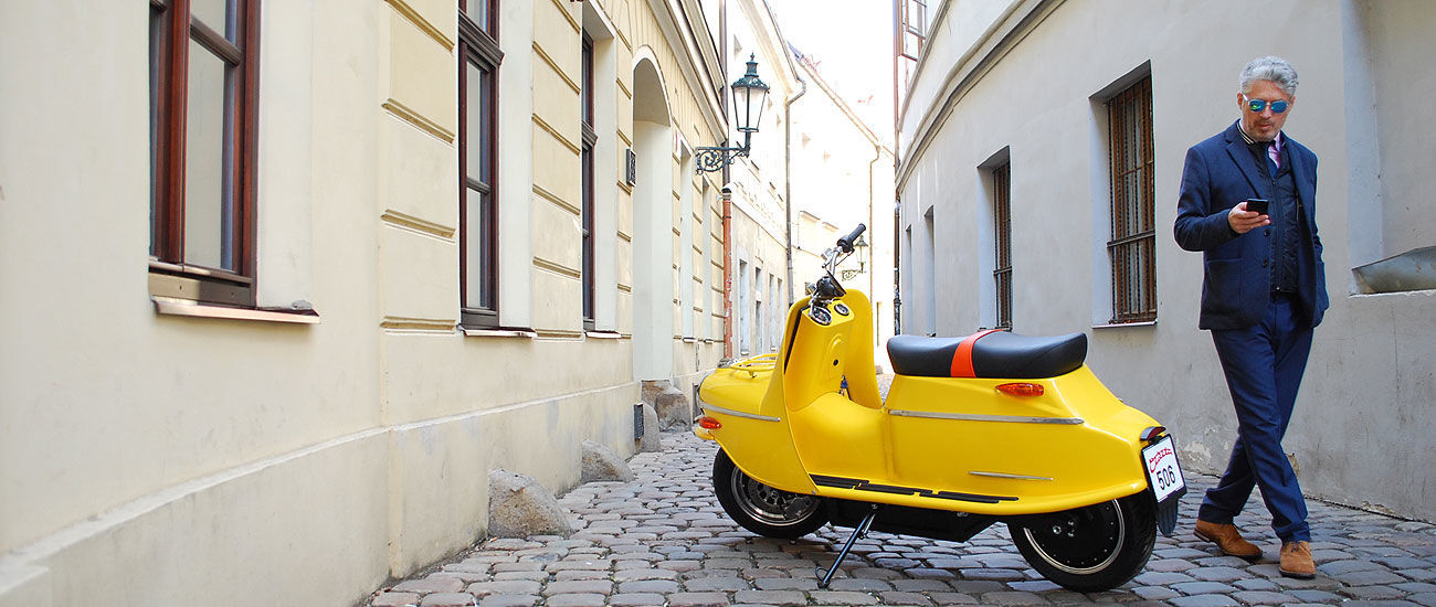 Elektrická Čezeta Model 506