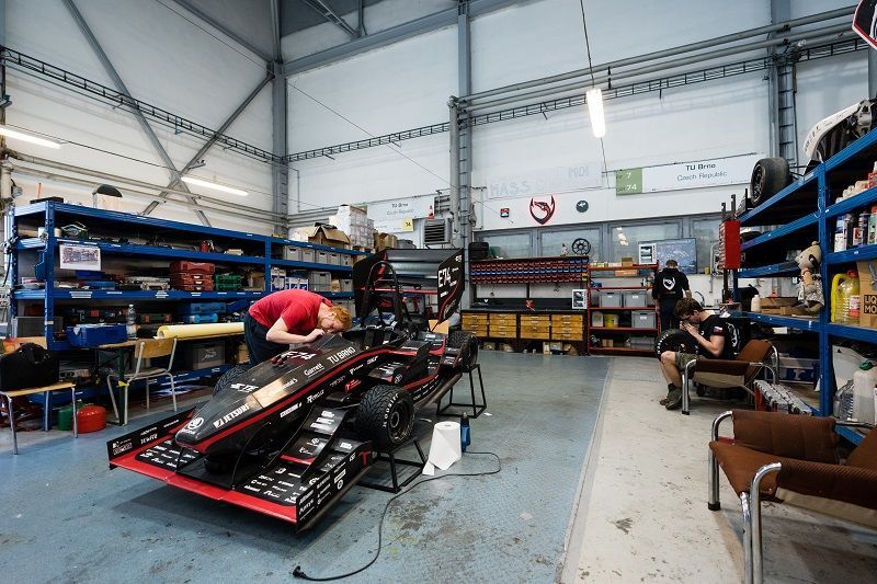 Elektrická formule Dragon e2