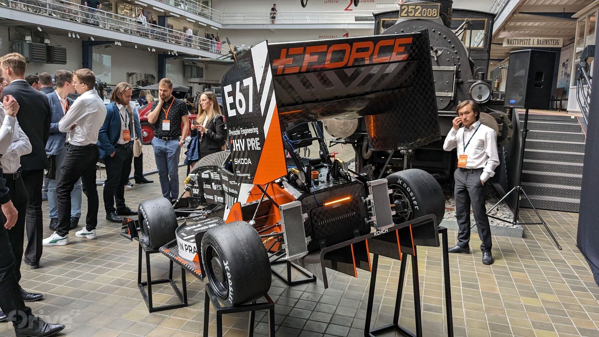 Elektrická formule e-Force FSE.12