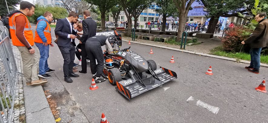 Elektrická formule eForce FSE 11