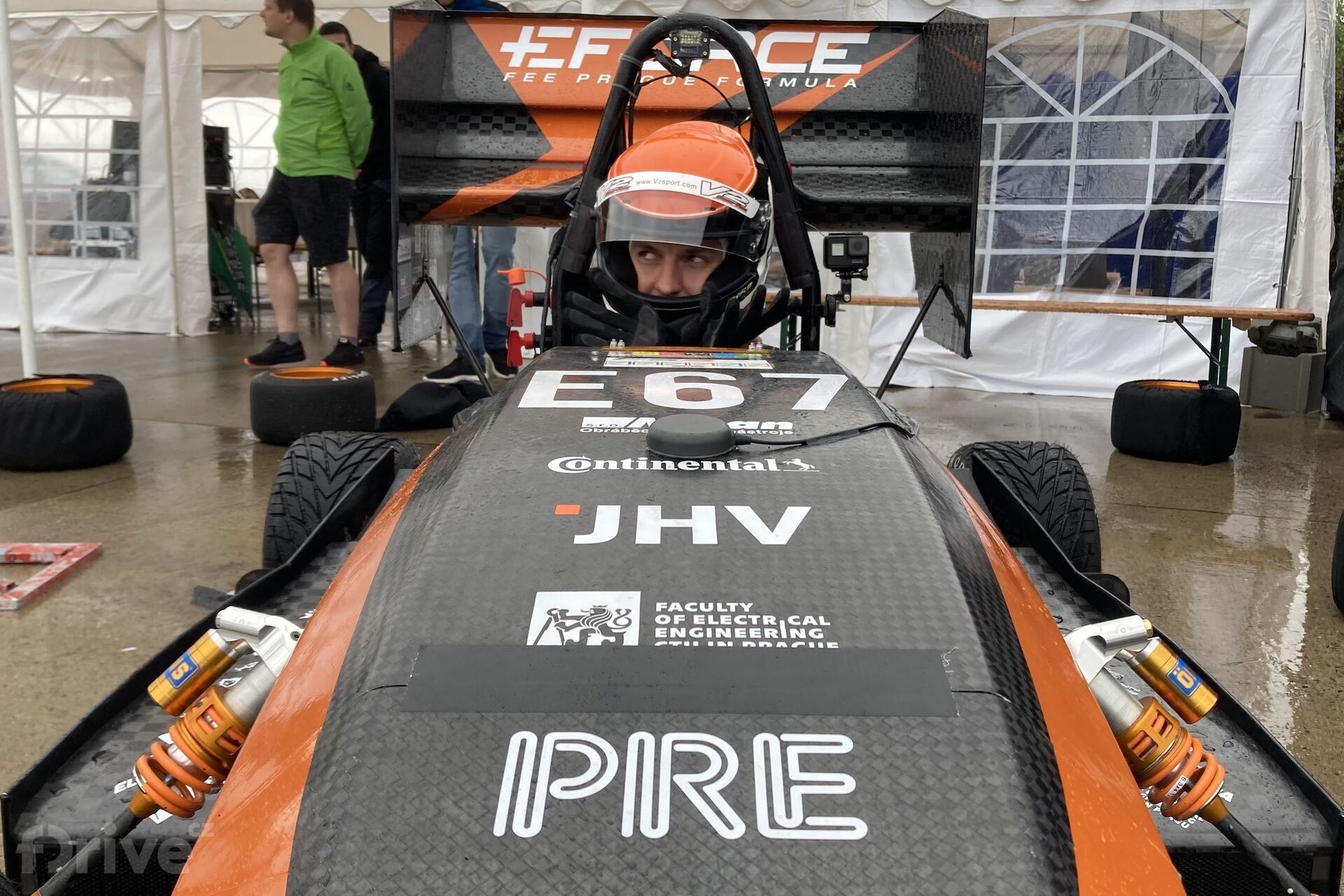 Elektrická formule eForce FSE.X