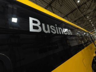 Elektrická jednotka řady 666 od polské PESA Bydgoszcz