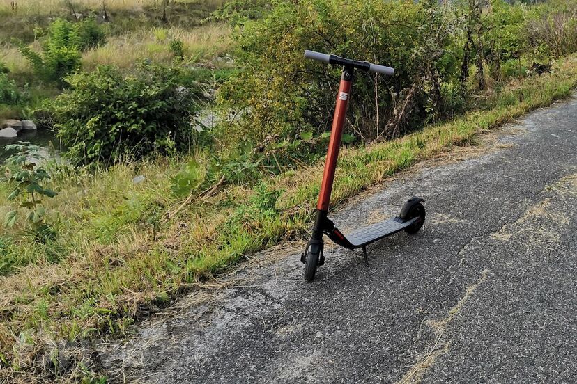 Elektrická koloběžka SEAT MÓ eKickScooter