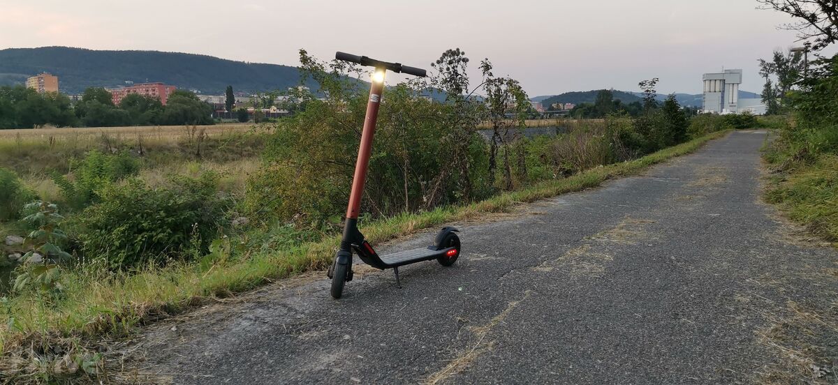 Elektrická koloběžka SEAT MÓ eKickScooter