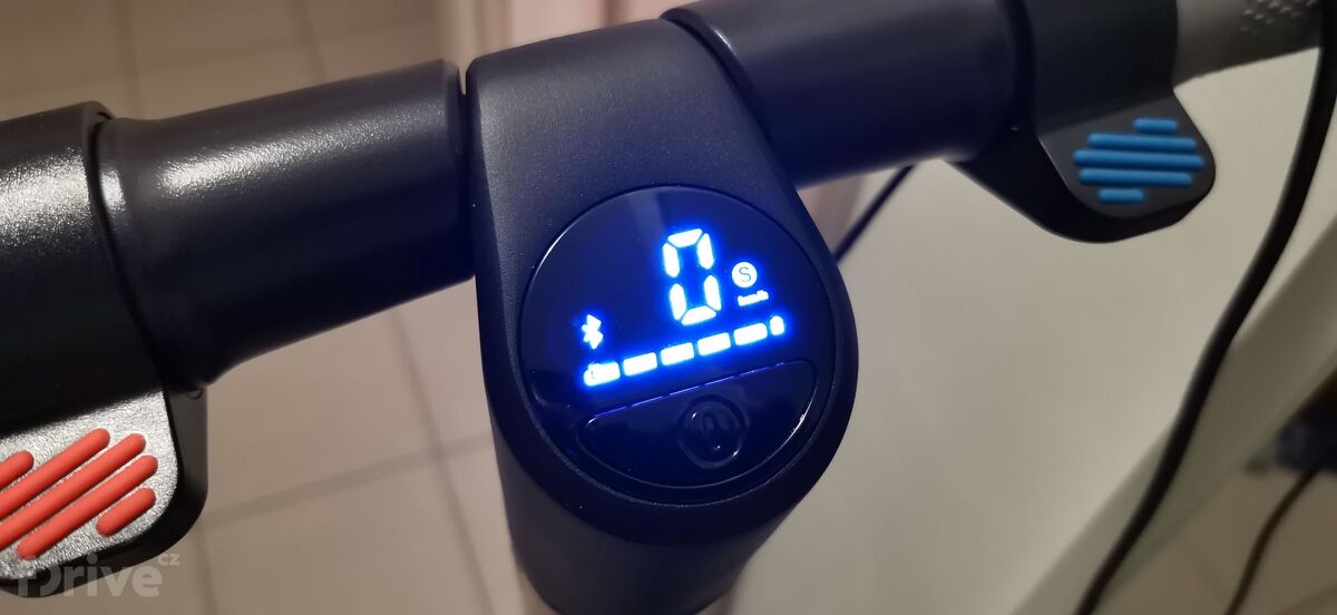 Elektrická koloběžka SEAT MÓ eKickScooter