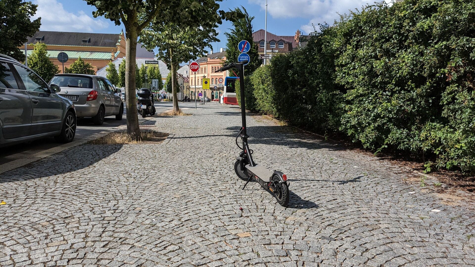 Elektrická koloběžka Sencor Scooter S70