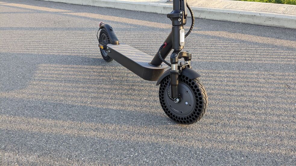 Elektrická koloběžka Sencor Scooter S70