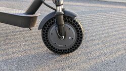 Elektrická koloběžka Sencor Scooter S70