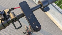 Elektrická koloběžka Sencor Scooter S70