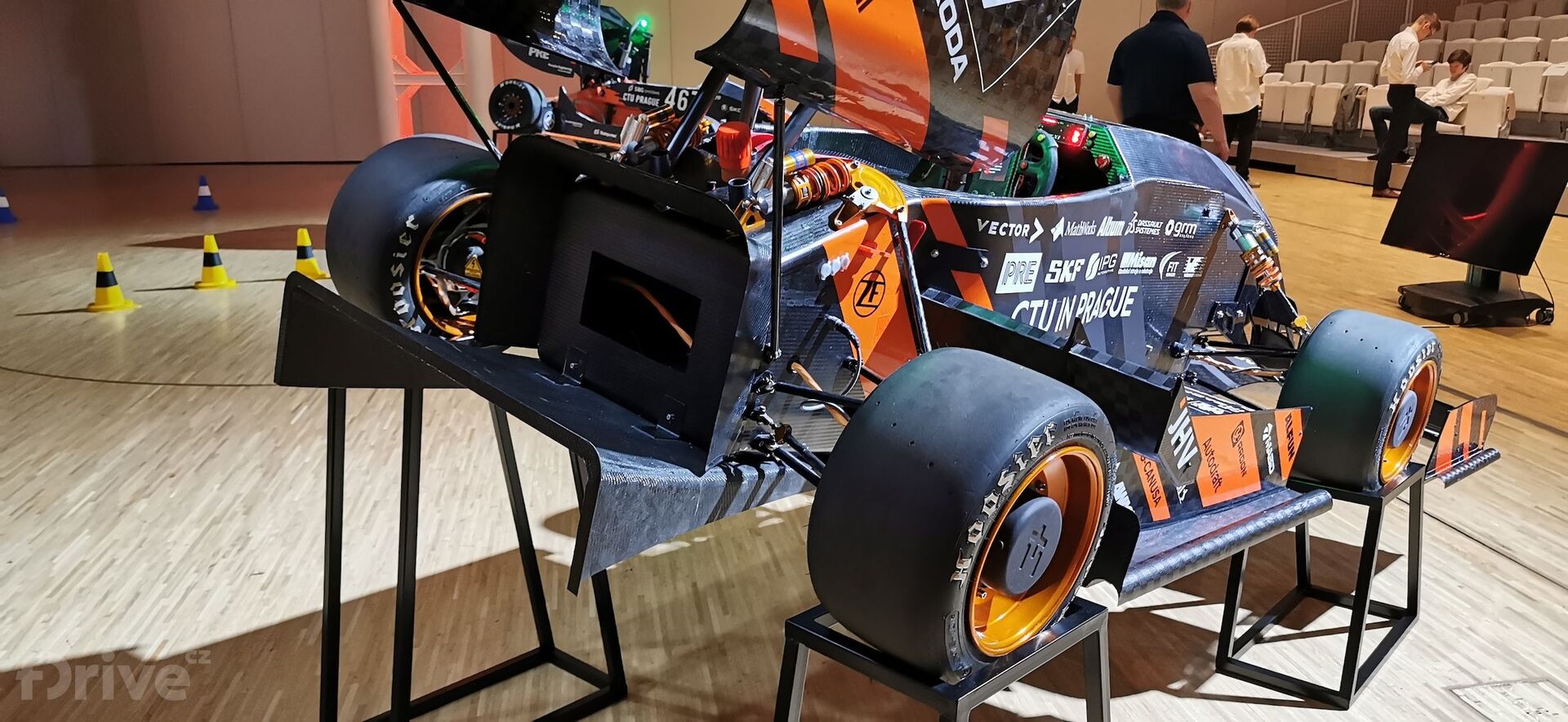 Elektrické formule eForce FSE.11