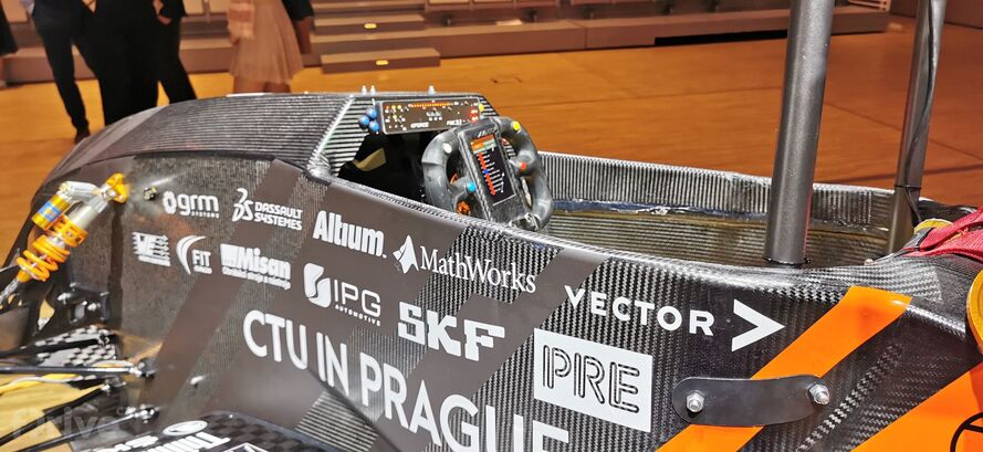 Elektrické formule eForce FSE.11