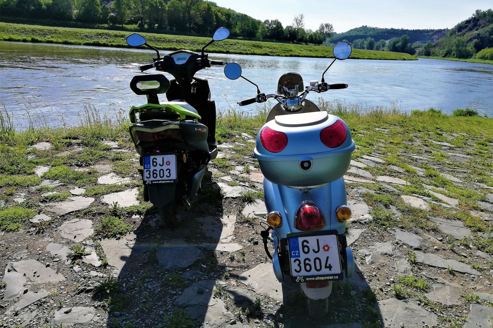 Elektrické skútry OPAI