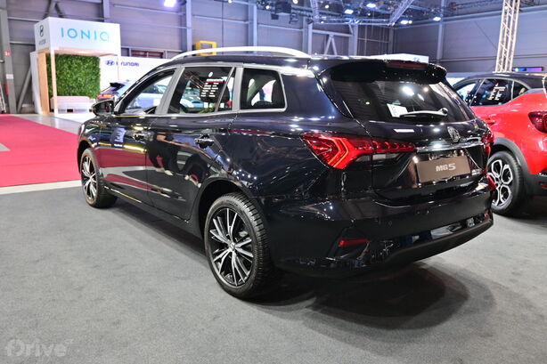 Elektrický kombík MG5